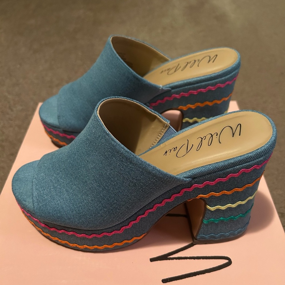 Wild Pair Rosaly Platform Wedge Sandals Blue Denim Multi